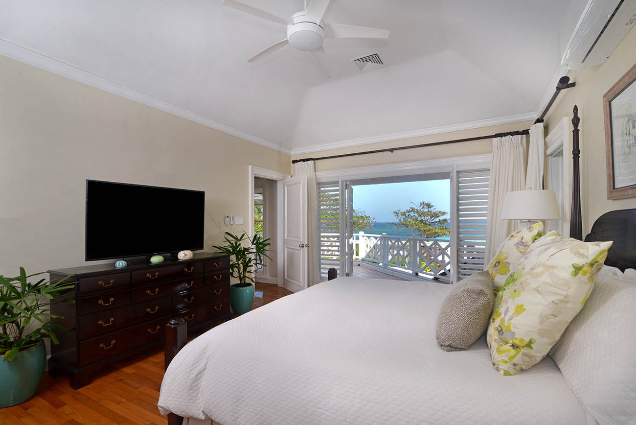 Villa Mara Bedroom with Ocean View