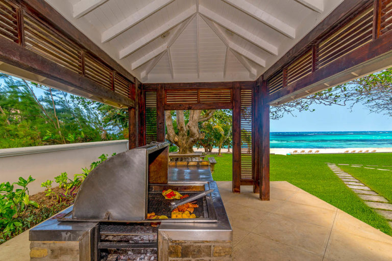 Villa Mara Outdoor Grilling Area